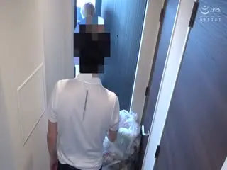 熟女LABO极品人妻出租,巨乳阿姨深夜求操