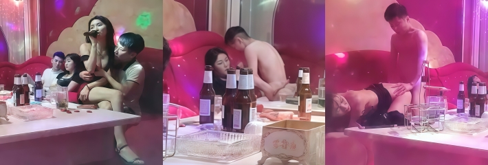 歌厅探花 两位高颜值KTV公主 沙发上与两老哥沙发上同时开操 翘起屁股求内射